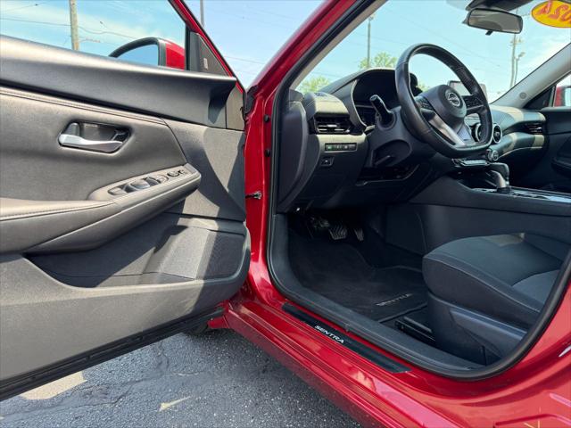 2024 Nissan Sentra SV Xtronic CVT