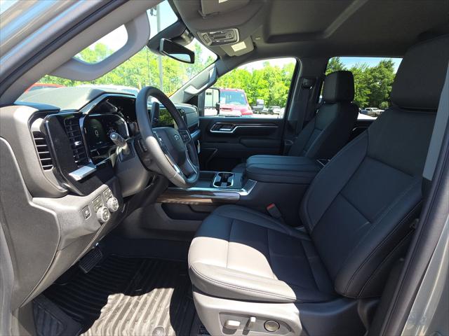 2026 Chevrolet Silverado 2500HD Crew Cab, Standard Bed, LT, 4WD