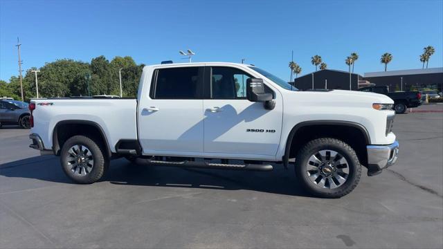 2026 Chevrolet Silverado 3500HD Crew Cab, Standard Bed, LT, 4WD