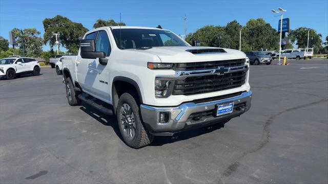 2026 Chevrolet Silverado 3500HD Crew Cab, Standard Bed, LT, 4WD