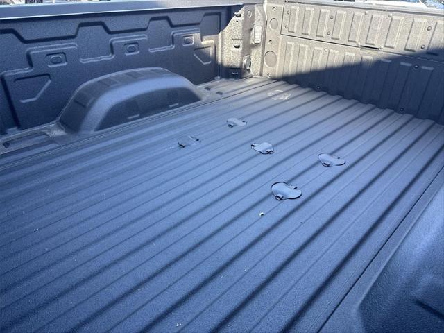 2026 Chevrolet Silverado 3500HD Crew Cab, Standard Bed, LT, 4WD