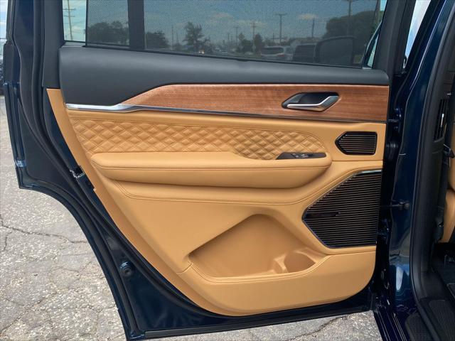 2026 Jeep Grand Cherokee L Summit 4x4