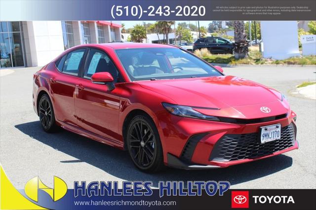 2025 Toyota Camry SE