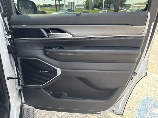 2026 Jeep Grand Wagoneer Limited Altitude 4x4