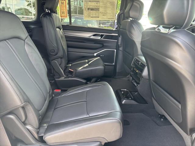 2026 Jeep Grand Wagoneer Limited Altitude 4x4