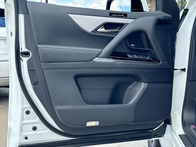2026 Lexus LX F SPORT Handling