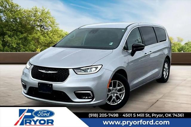 2024 Chrysler Pacifica Touring L for sale in Pryor, OK