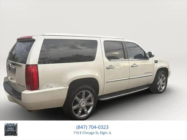 2011 Cadillac Escalade ESV Luxury for sale in Elgin, IL