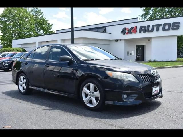 2011 Toyota Camry SE for sale in Indianapolis, IN