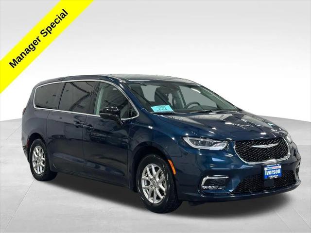 2024 Chrysler Pacifica Touring L for sale in Mitchell, SD