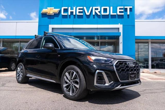 2024 Audi Q5 Premium Plus 45 TFSI S line quattro for sale in Glendale, WI