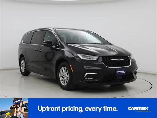 2025 Chrysler Pacifica Select for sale in Harrisonburg, VA