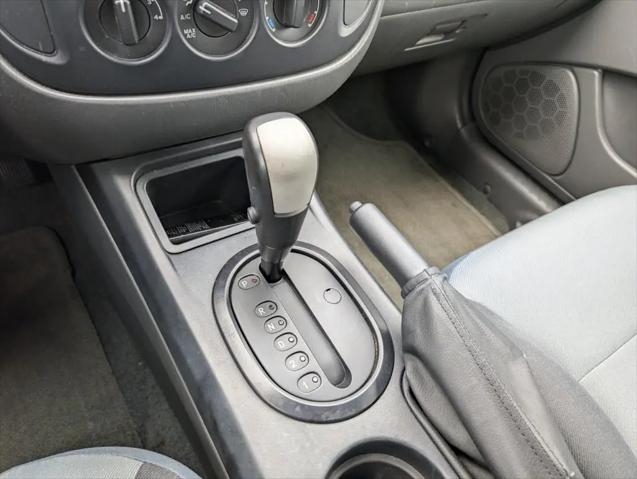 2006 Ford Escape XLS for sale in Warrenville, IL