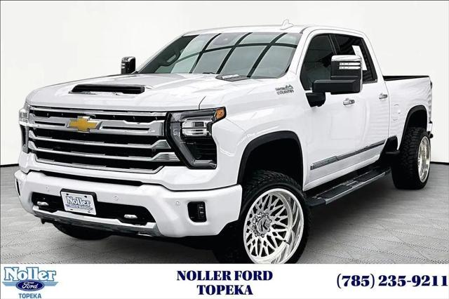 2024 Chevrolet Silverado 2500HD 4WD Crew Cab Standard Bed High Country for sale in Topeka, KS