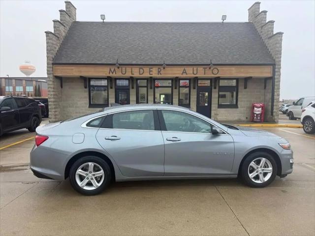 2023 Chevrolet Malibu FWD 1FL for sale in Orange City, IA