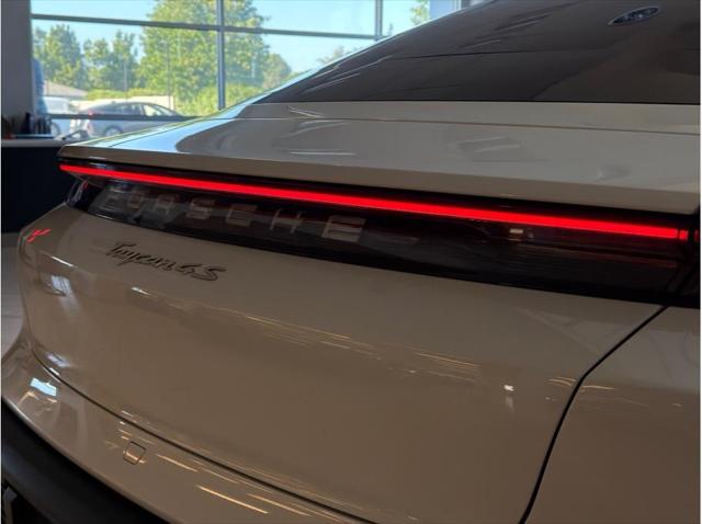 2024 Porsche Taycan 4S