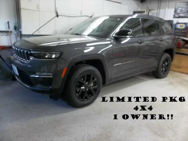 2022 Jeep Grand Cherokee Limited 4x4 for sale in Prior Lake, MN