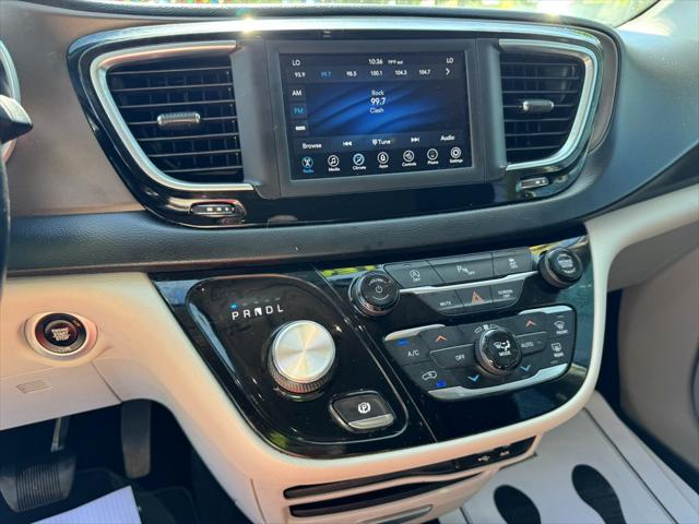 2019 Chrysler Pacifica Touring L