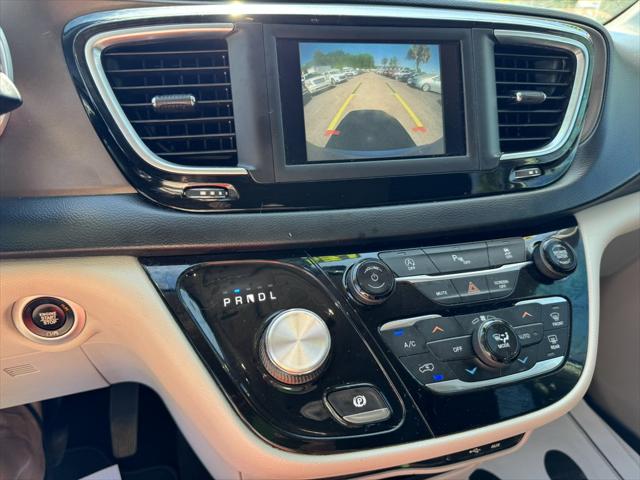 2019 Chrysler Pacifica Touring L