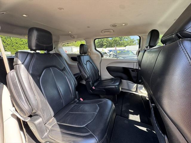 2019 Chrysler Pacifica Touring L
