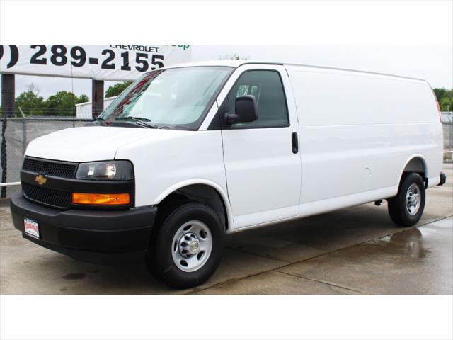 2026 Chevrolet Express Cargo Van 2500 Extended Wheelbase, WT, RWD