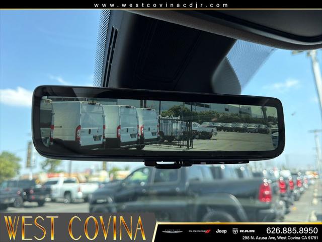 2026 Ram 1500 Tungsten Crew Cab 4x4 57 Box