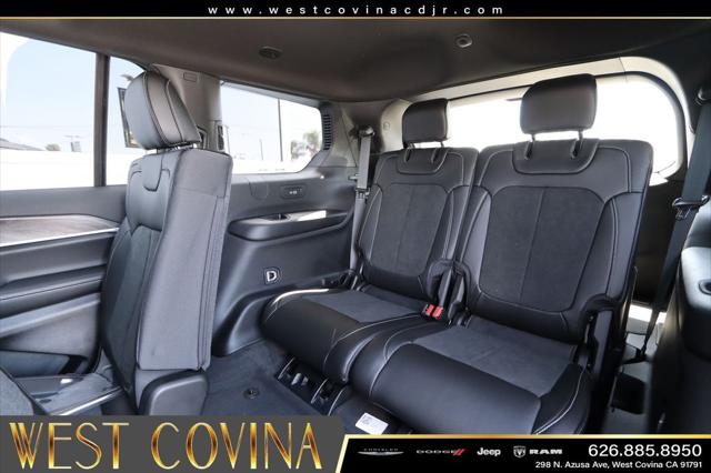 2026 Jeep Grand Cherokee L Altitude 4x4