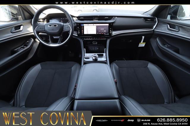 2026 Jeep Grand Cherokee L Altitude 4x4