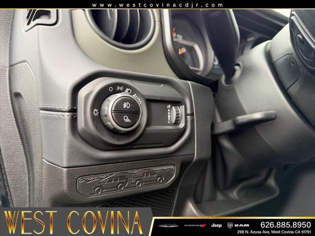 2026 Jeep Gladiator Sport