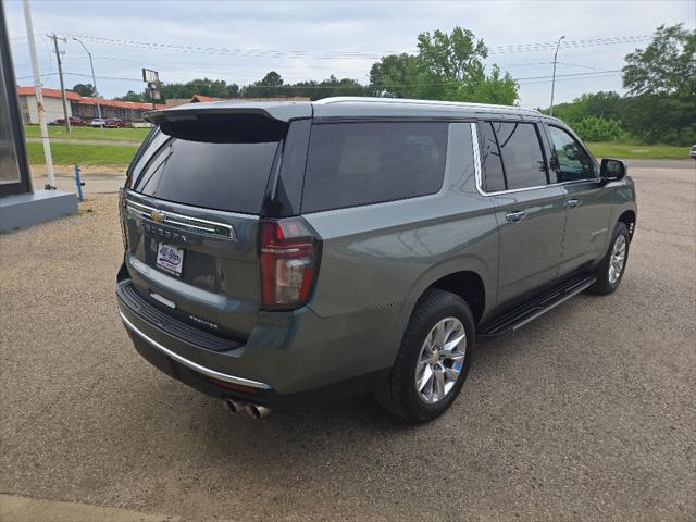2023 Chevrolet Suburban 4WD Premier