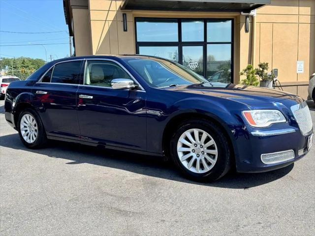 2013 Chrysler 300 Motown for sale in Lakewood, WA