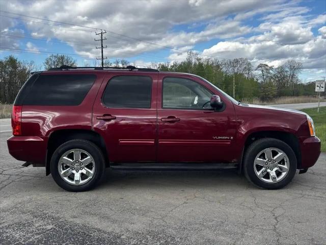 2009 GMC Yukon SLE2 for sale in Menasha, WI