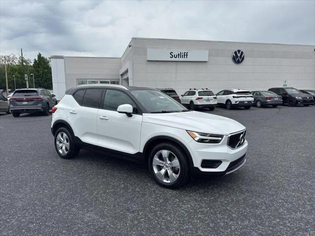 2020 Volvo XC40 T5 Momentum for sale in Harrisburg, PA
