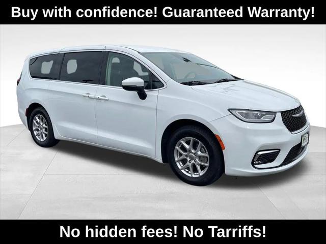 2023 Chrysler Pacifica Touring L for sale in Berlin, NJ