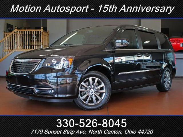 2015 Chrysler Town & Country S for sale in North Canton, OH
