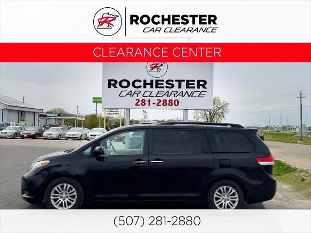 2014 Toyota Sienna XLE V6 8 Passenger for sale in Rochester, MN