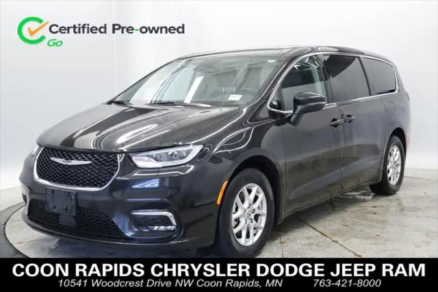 2023 Chrysler Pacifica Touring L for sale in Coon Rapids, MN