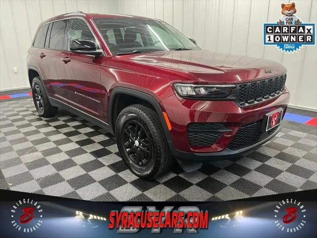 2024 Jeep Grand Cherokee Laredo 4x4 for sale in Bridgeport, NY