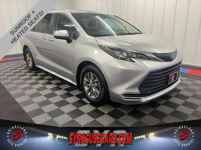 2024 Toyota Sienna XLE for sale in Bridgeport, NY