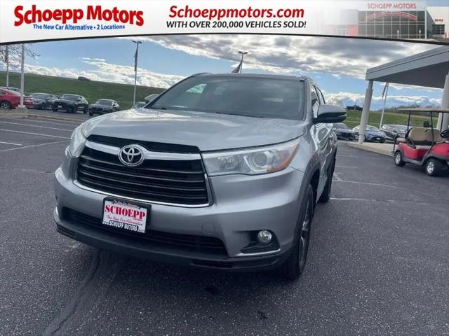 2016 Toyota Highlander XLE V6 for sale in Middleton, WI