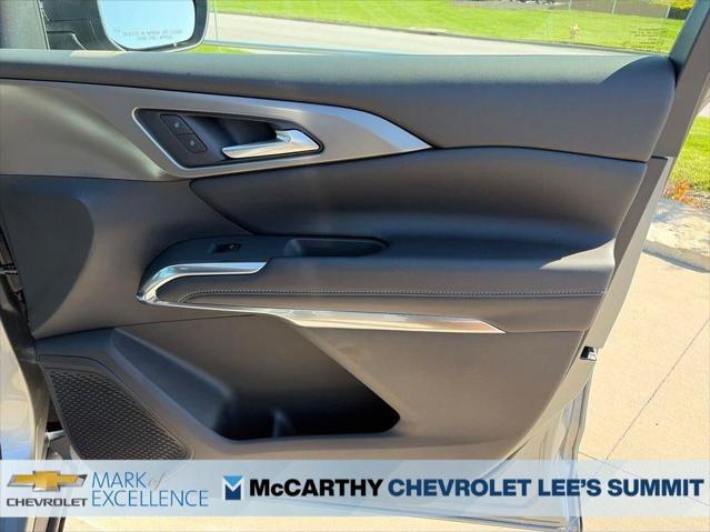 2026 Chevrolet Traverse AWD LT