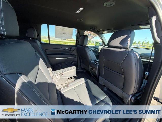 2026 Chevrolet Traverse AWD LT