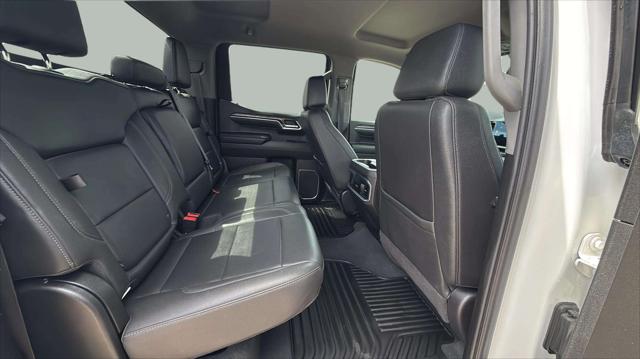 2023 Chevrolet Silverado 1500 4WD Crew Cab Short Bed LTZ