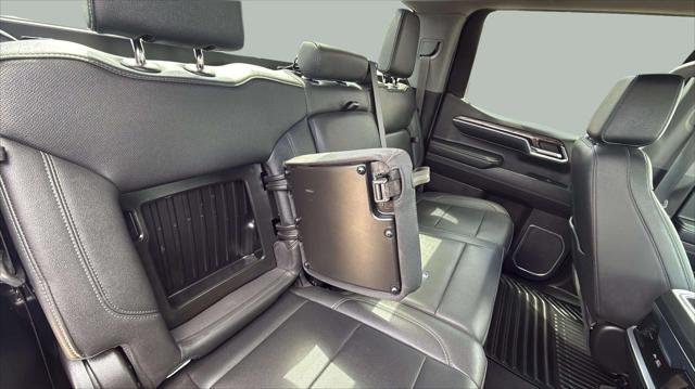 2023 Chevrolet Silverado 1500 4WD Crew Cab Short Bed LTZ