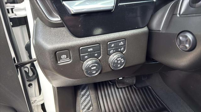 2023 Chevrolet Silverado 1500 4WD Crew Cab Short Bed LTZ