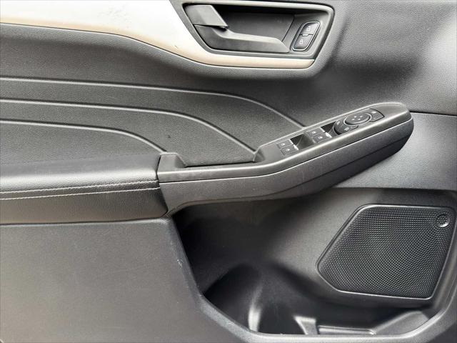 2022 Ford Escape S