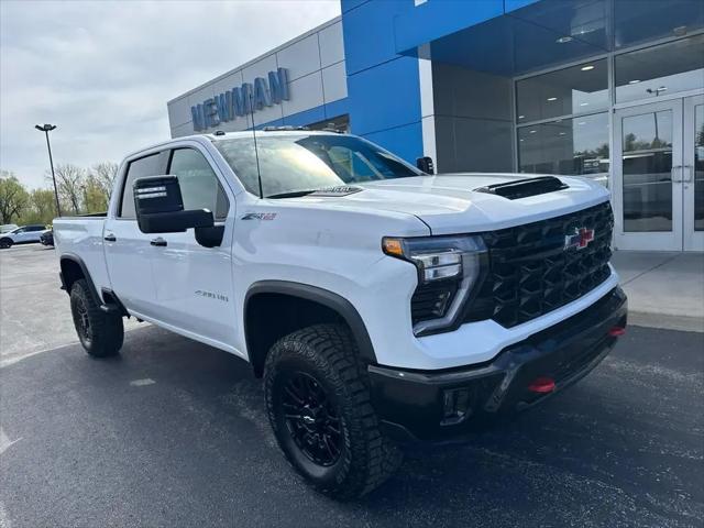 2026 Chevrolet Silverado 2500HD Crew Cab, Standard Bed, XR2, 4WD for sale in Cedarburg, WI