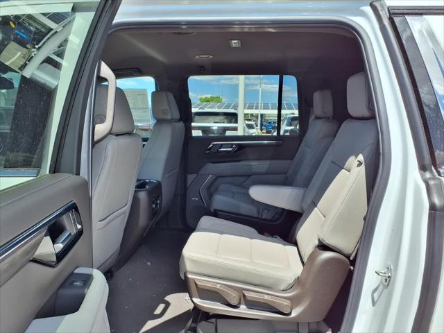 2026 Chevrolet Suburban LT, 4WD