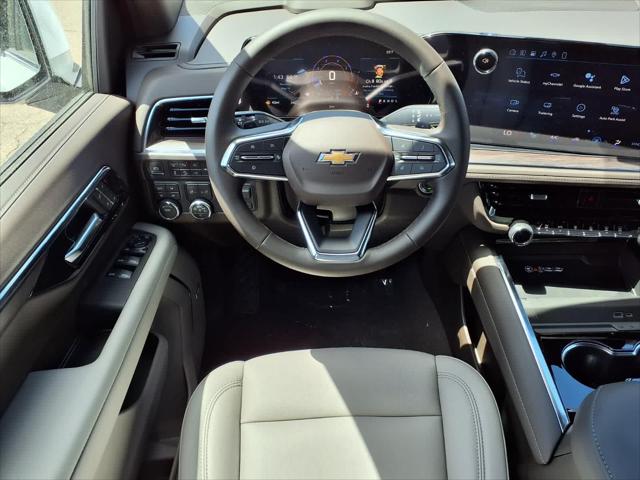 2026 Chevrolet Suburban LT, 4WD