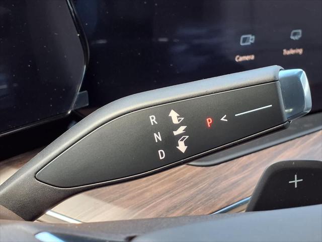 2026 Chevrolet Suburban LT, 4WD